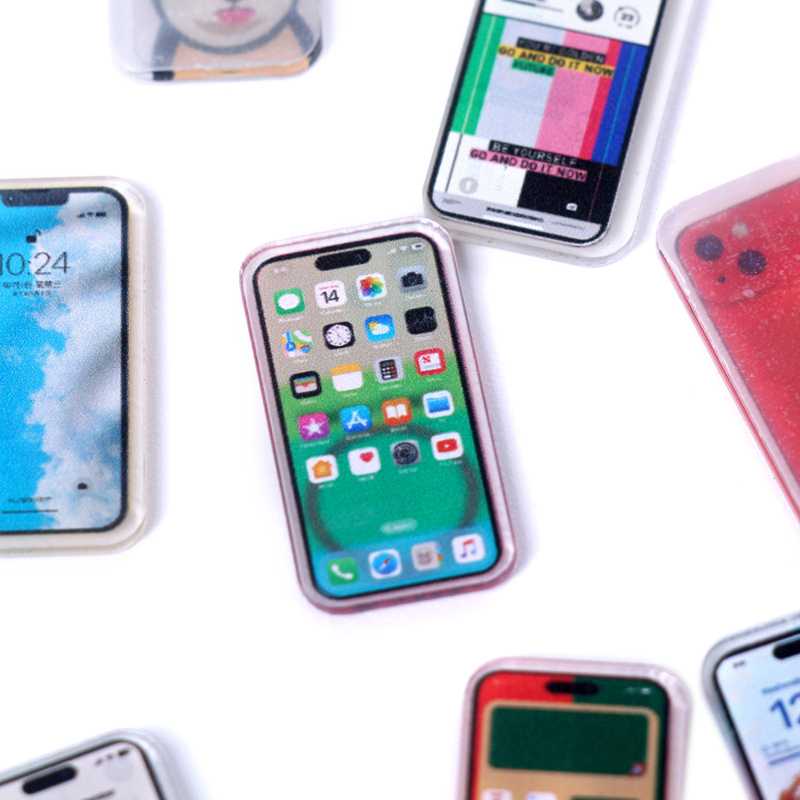 ⑧ 5 szt. Miniaturowe telefony  – Kids Toys Smartphone recenzja i cena